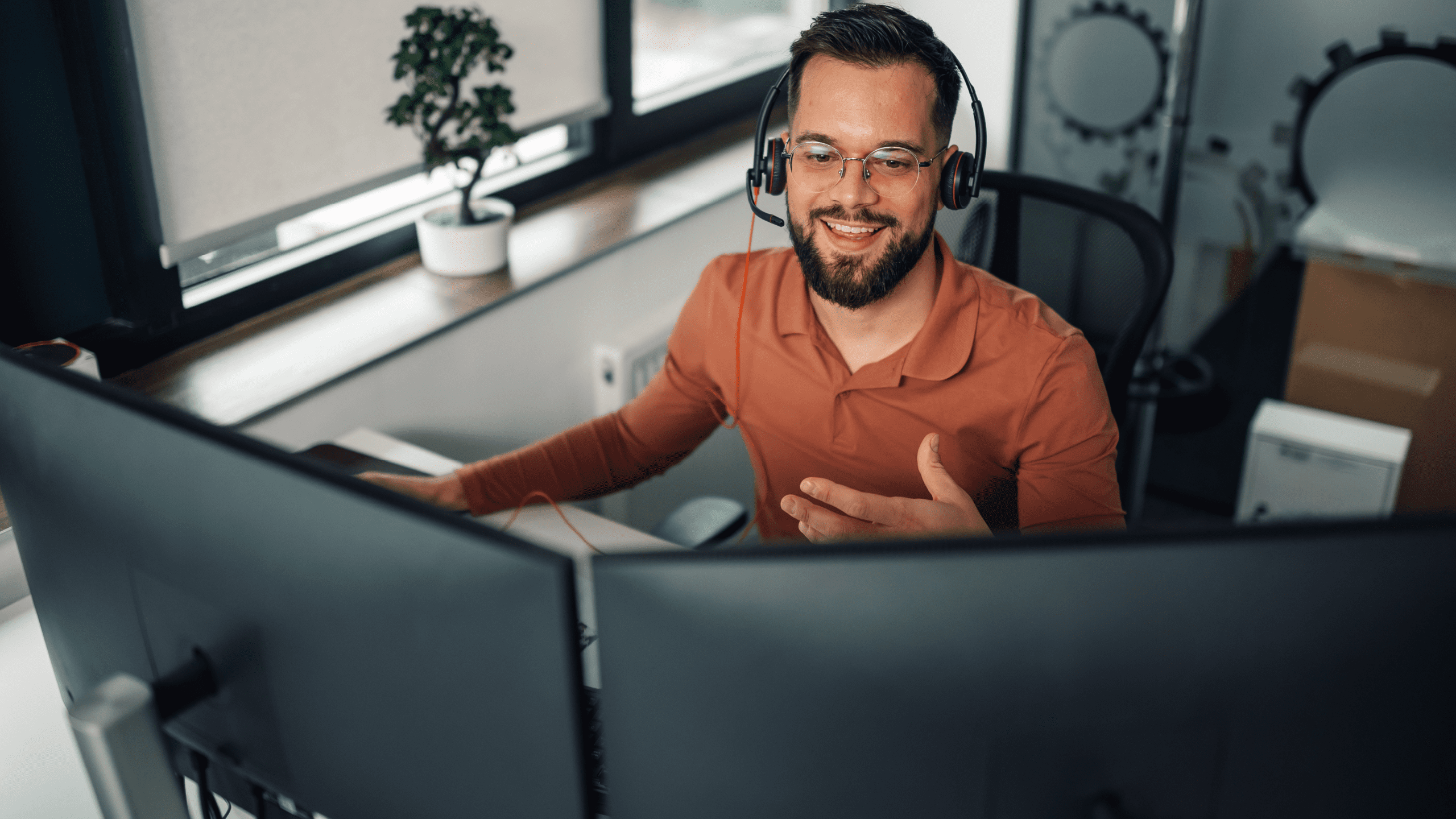 How to Optimize Your CloudGate Setup for Business: Top Monitors for Productivity